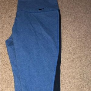 Crop Nike leggings